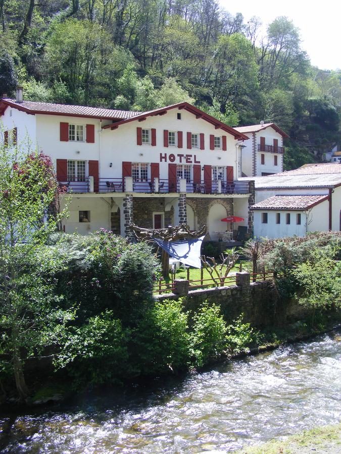 Hotel Le Clementenia Arnéguy Zewnętrze zdjęcie